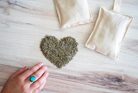 Dot and Army Linen Sachets - Thumbnail 2
