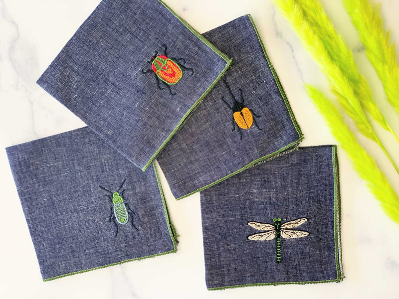 https://www.dotandarmy.com/cdn/shop/products/linen_chambray_insect_cocktail_napkins_800x.jpg?v=1678532550